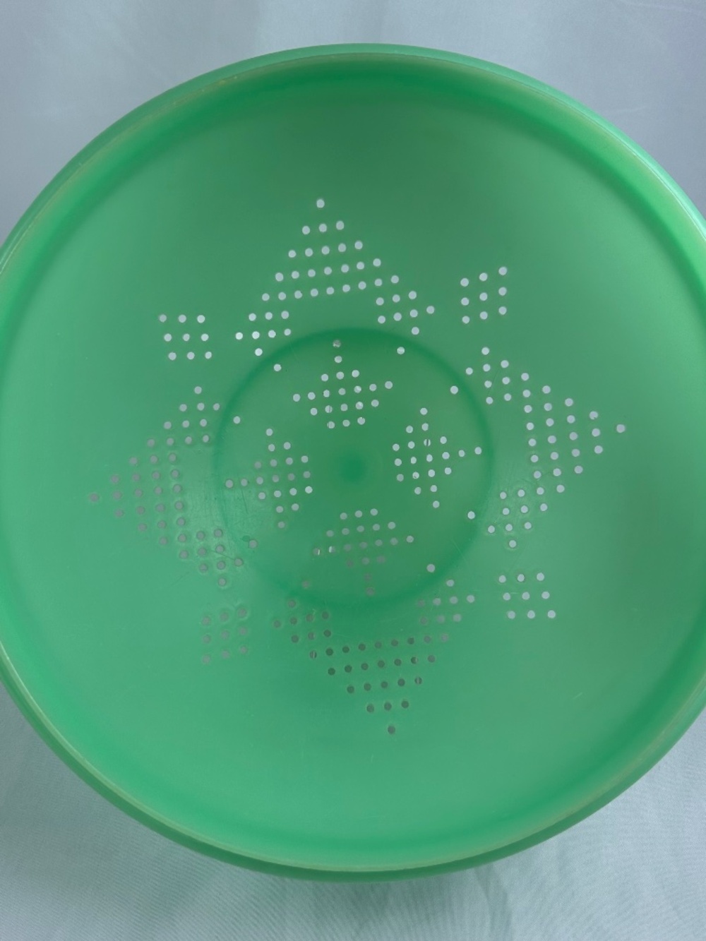 Vintage Tupperware Green Colander